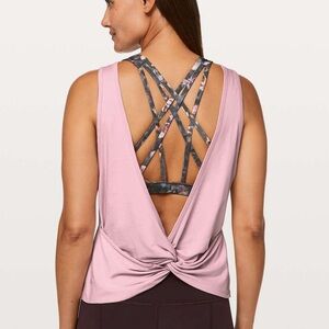 White-Lululemon Twist it tank